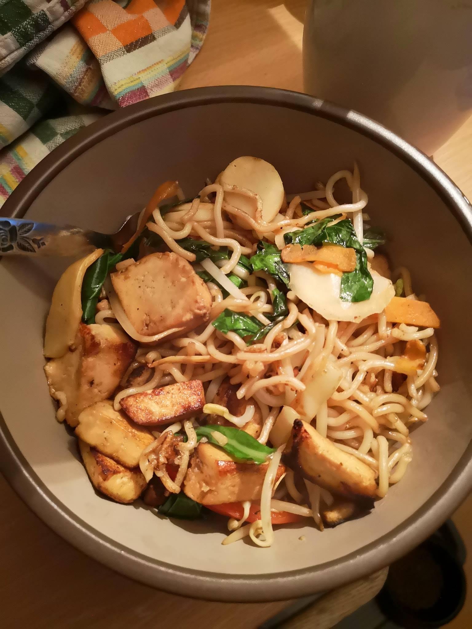 Simple tofu stir fry, easy and delicious - CatsKidsChaos