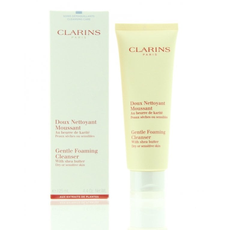 facial cleansing with Clarins