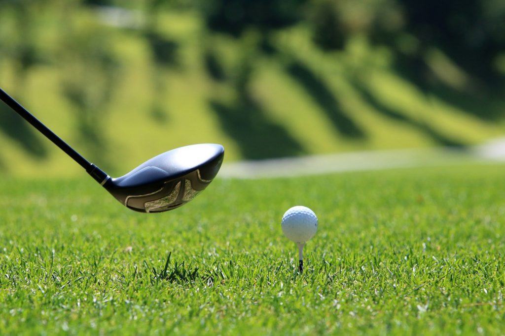 Why Golf Is a Fantastic Family Activity
