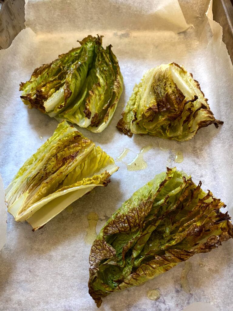 Baked lettuce 